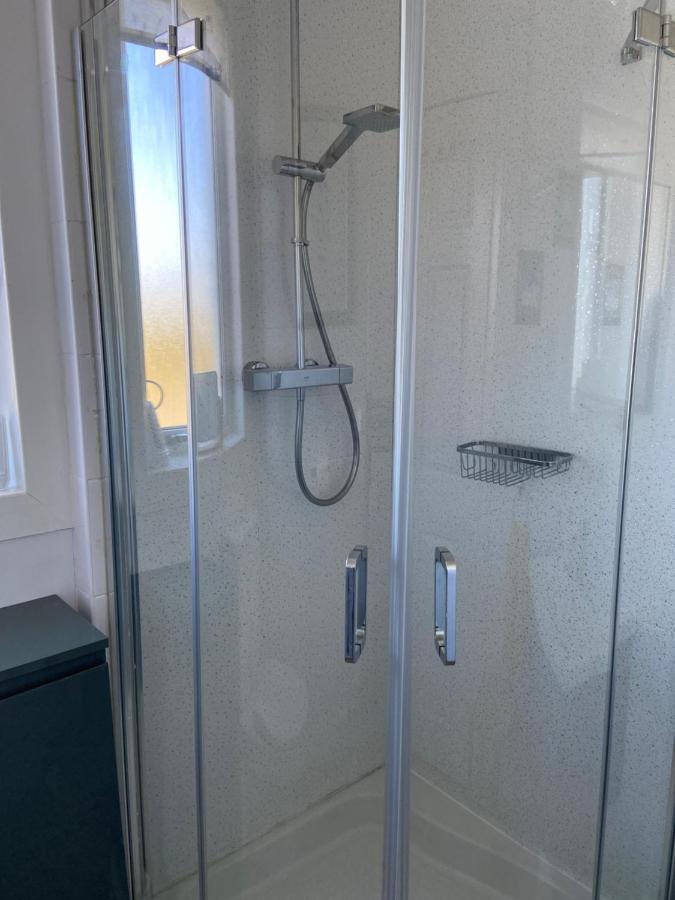 Tigh-Na-Greine Apartment Carloway  Ngoại thất bức ảnh
